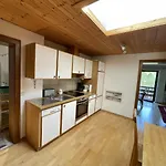 Gruppenferienwohnung Am Auweg דירה *