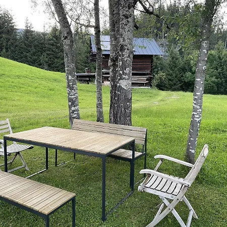 Gruppenferienwohnung Am Auweg * ヒルシュエック