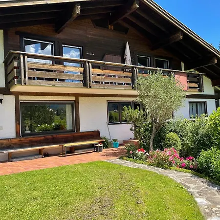 Gruppenferienwohnung Am Auweg דירה Hirschegg Rein