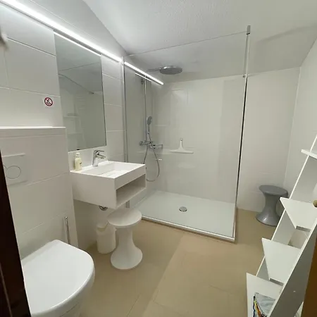 Gruppenferienwohnung Am Auweg Apartment *